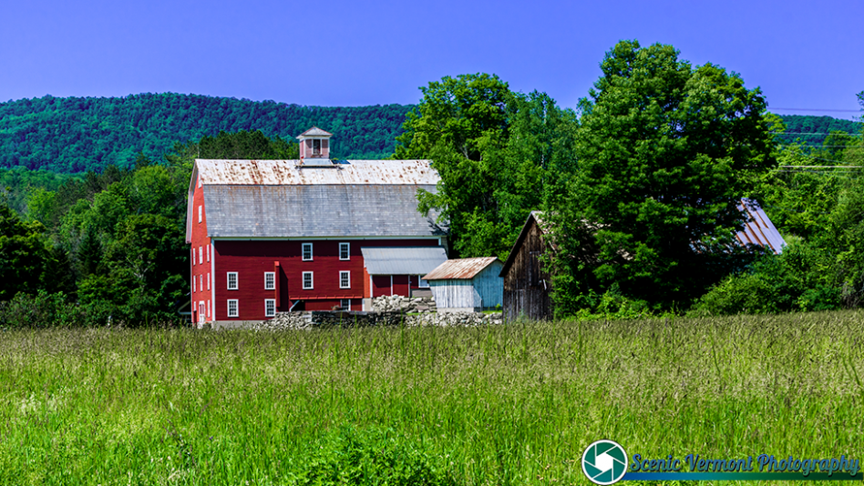 Scenic Vermont - A picture perfect day in Woodstock Vermont.